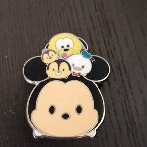 Pins for clothes